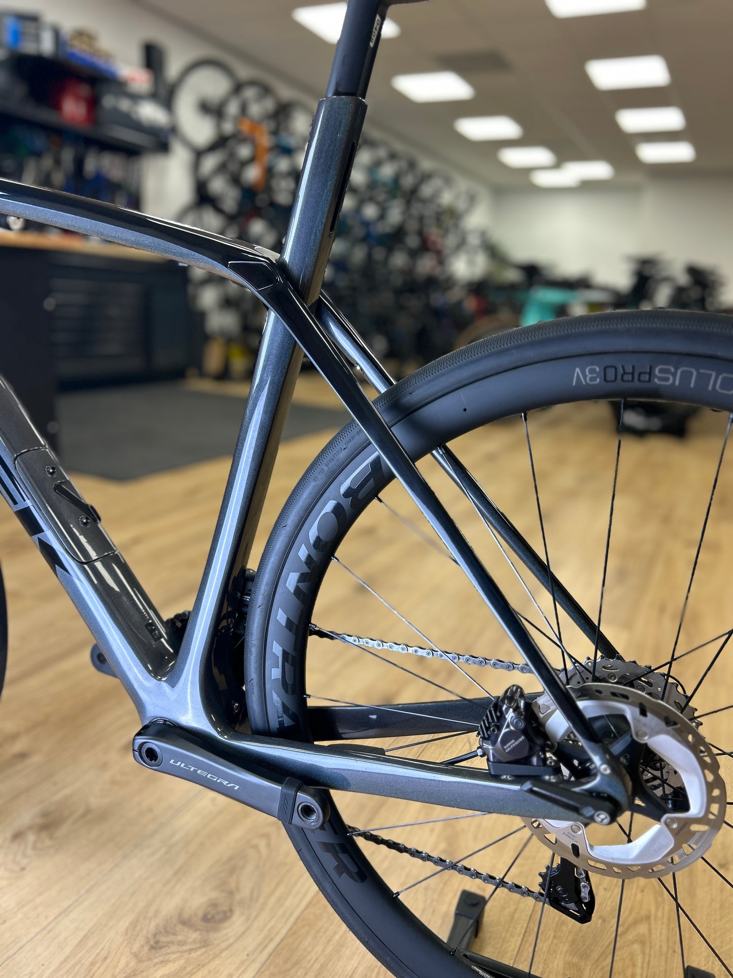 Trek Domane SL7 Di2 Carbon Racefiets