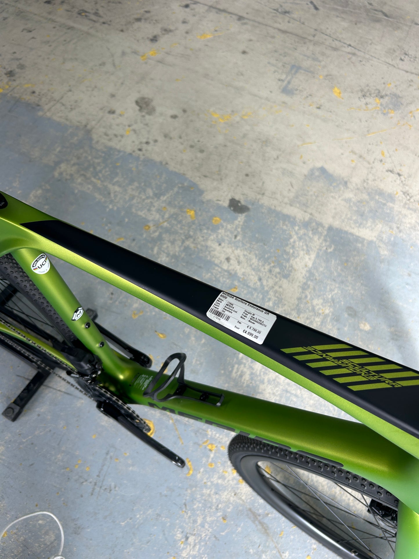 Showroom Model Merida Scultura Endurance GR 8000 Carbon Road Bike