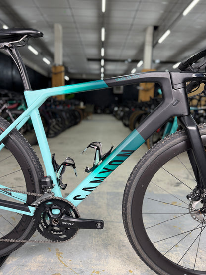 Canyon Grail CF SLX 8 Di2 Gravel Fiets