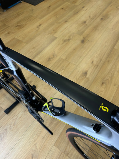Scott Foil RC AXS Carbon Road Bike