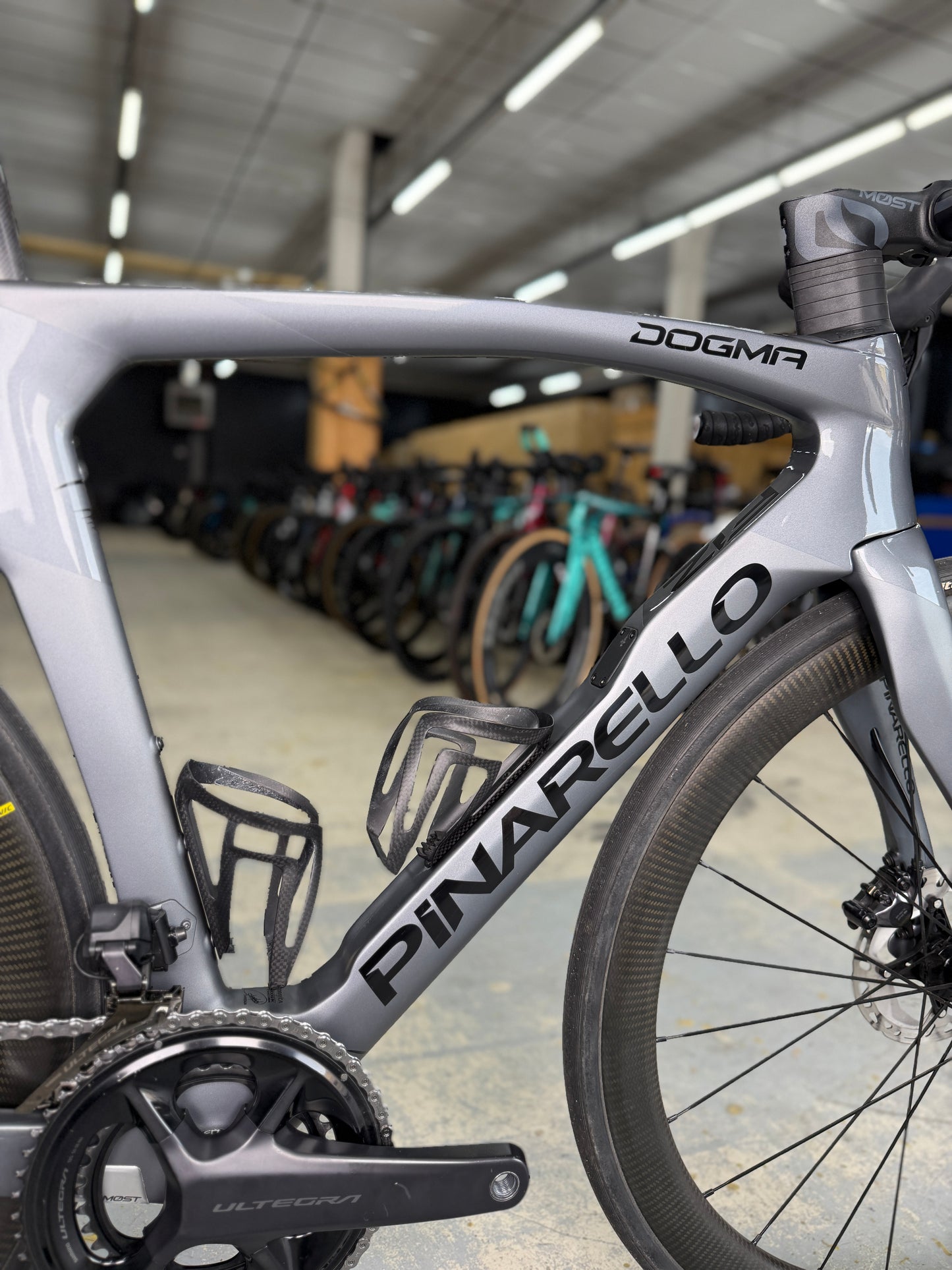 Pinarello Dogma F12 Di2 Carbon Racefiets