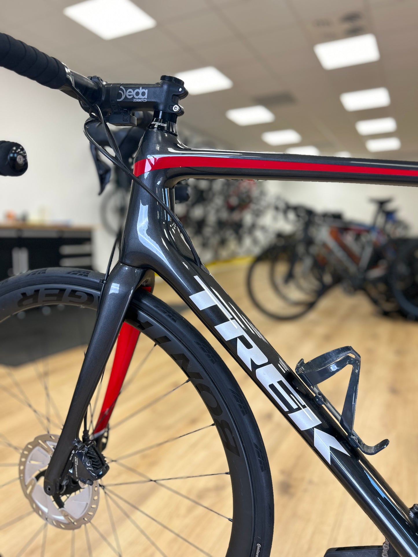 Trek Emonda SL7 Racefiets