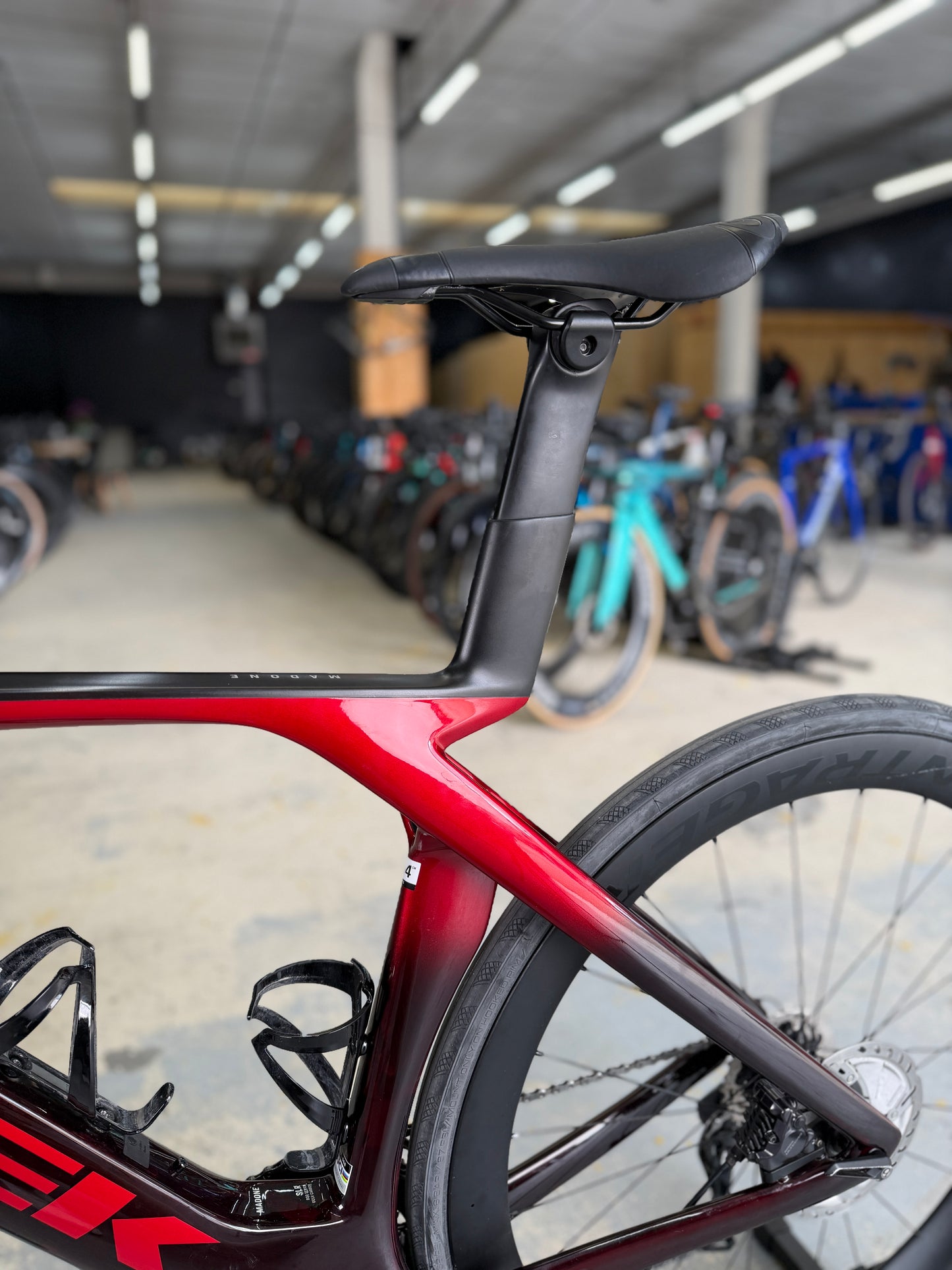 Trek Madone SLR7 Di2 Carbon Road Bike