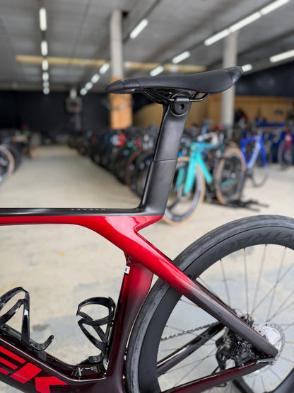 Trek Madone SLR7 Di2 Carbon Road Bike