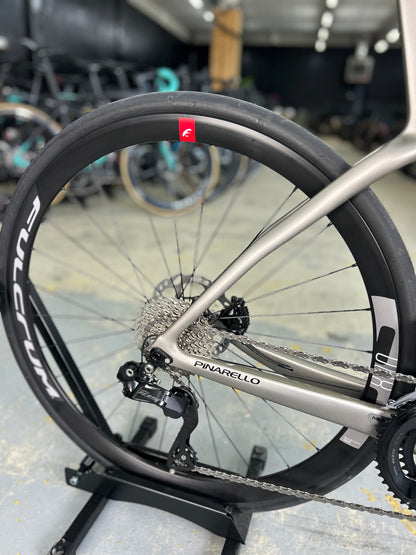 NIEUW Pinarello F5 Di2 Carbon Racefiets