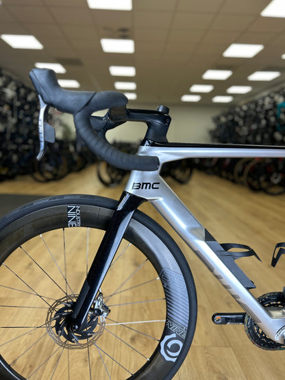 BMC TR01 TimeMachine Red eTap Carbon Racefiets