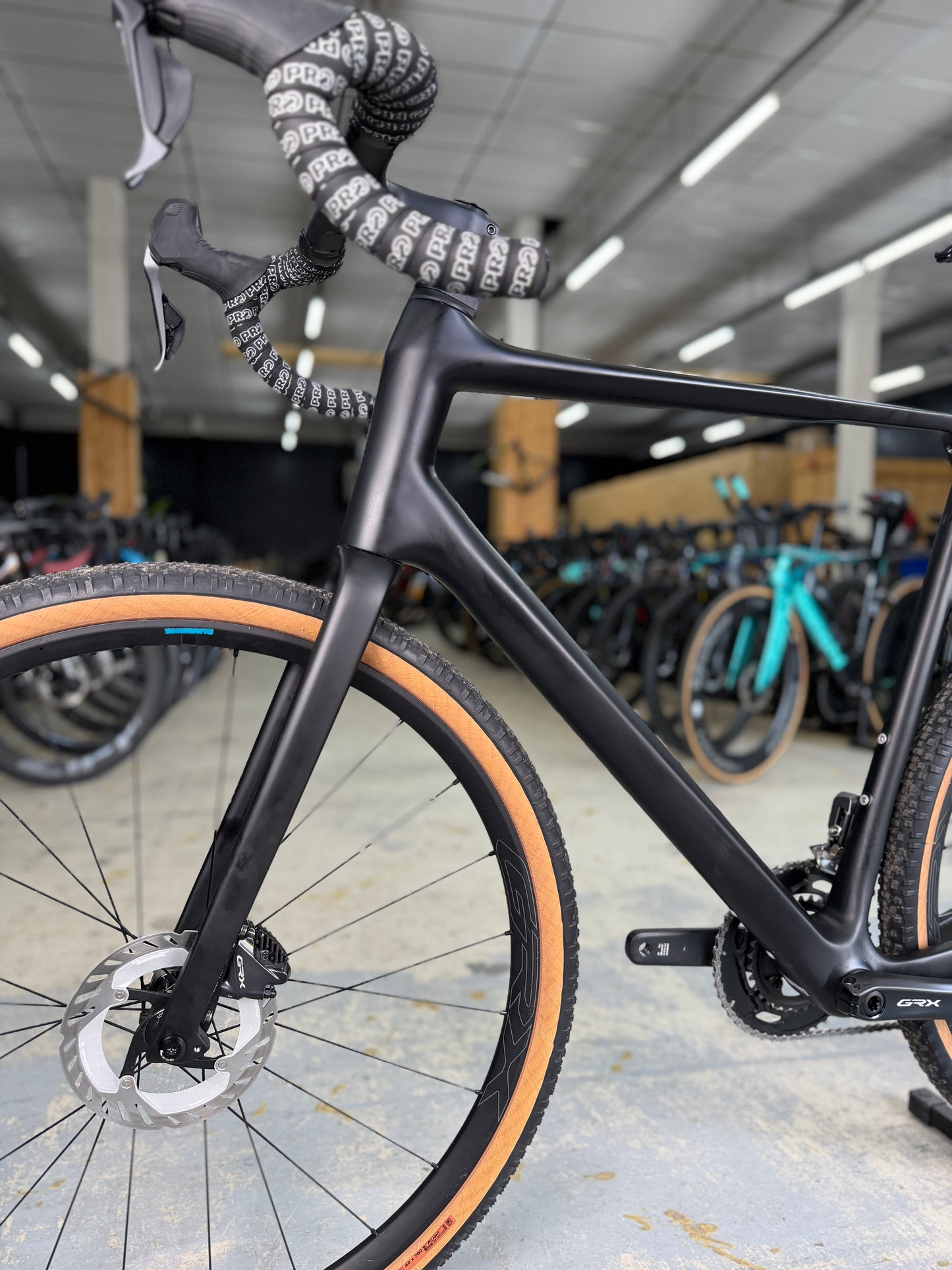 Carbon Gravel Fiets Di2