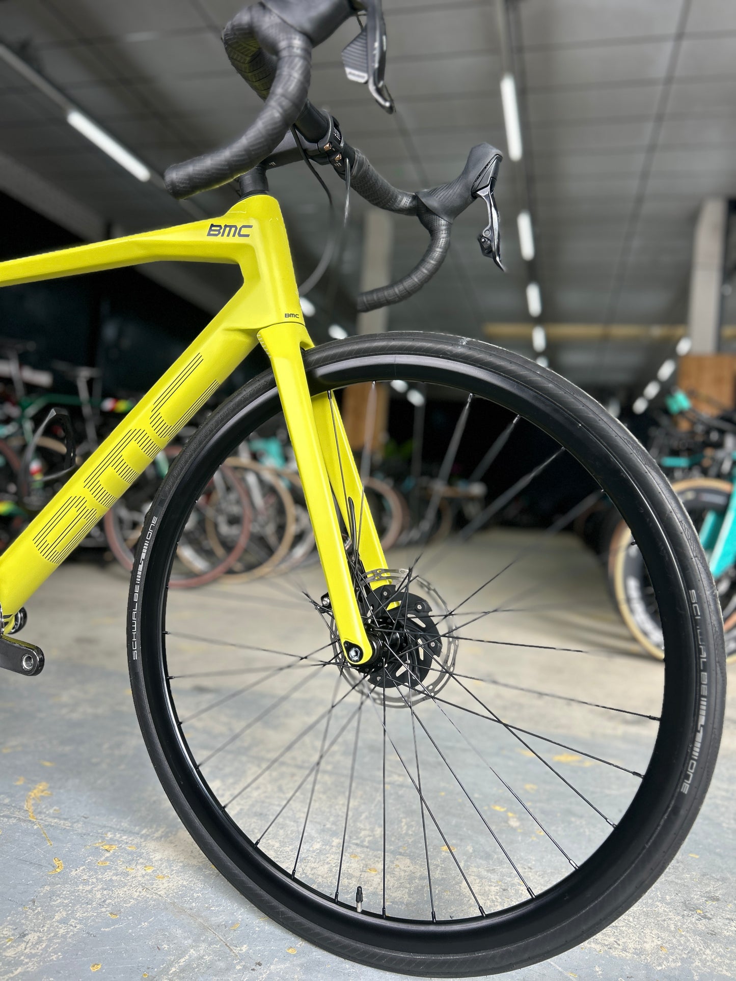BMC Roadmachine FOUR AXS Carbon Road Bike