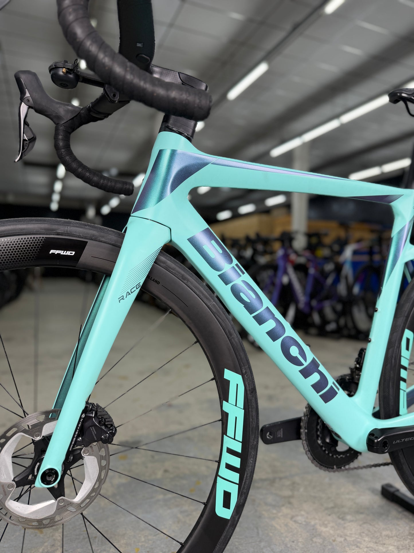 Bianchi Oltre Race Di2 Carbon Road Bike