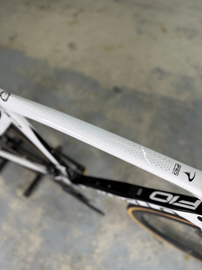 Pinarello Dogma F10 SRAM Red eTap Carbon Road Bike