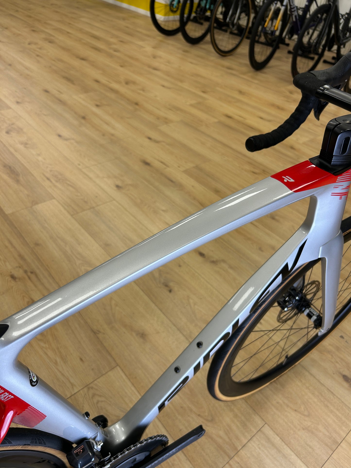 Ridley Noah Fast Disc Di2 Carbon Racefiets