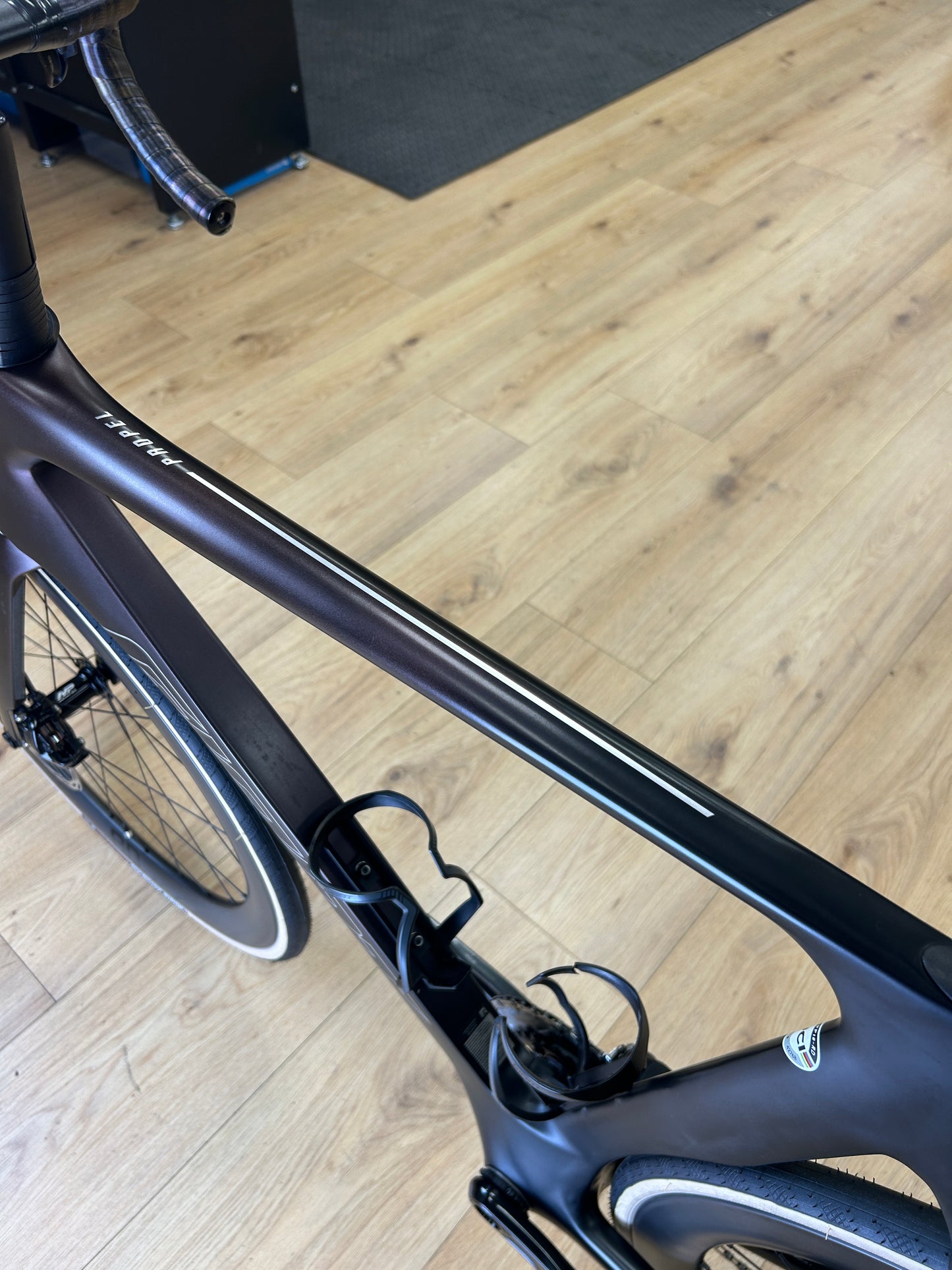Giant Propel Advanced Pro 1 AXS Carbon Road Bike