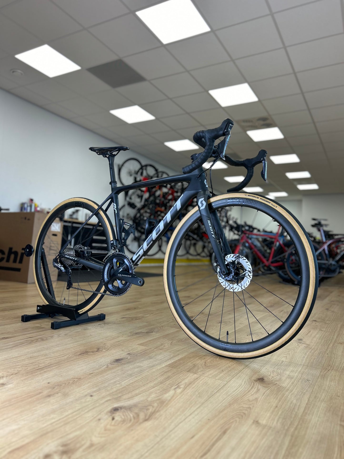 Scott Addcit 15 RC Di2 Disc Carbon Racefiets