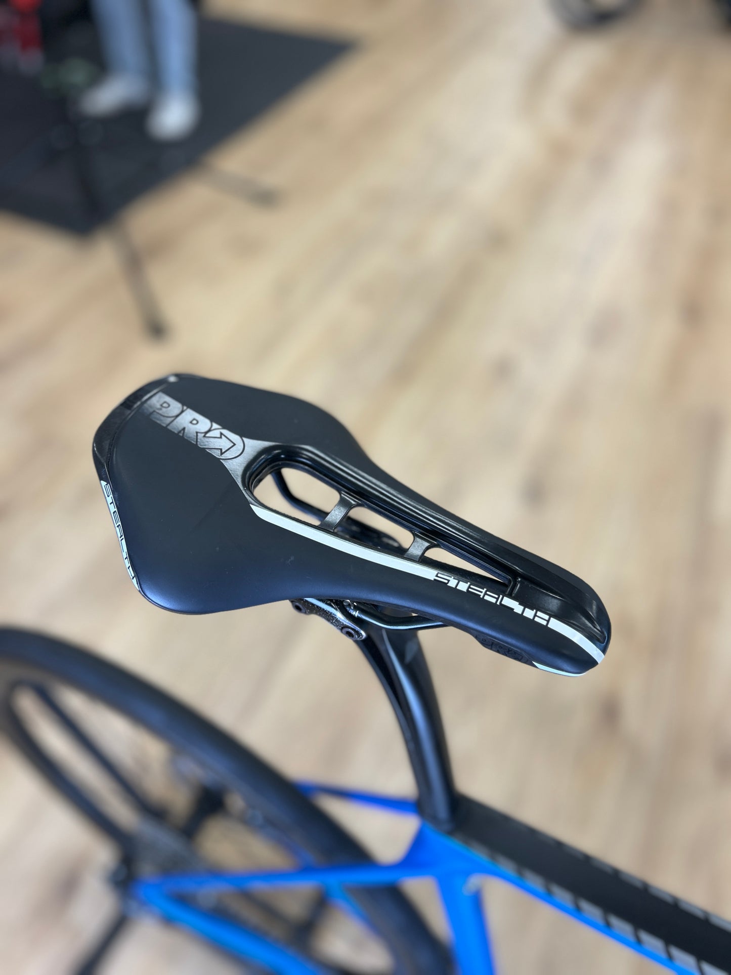Canyon Endurace CF SL8 Di2 Carbon Disc Racefiets