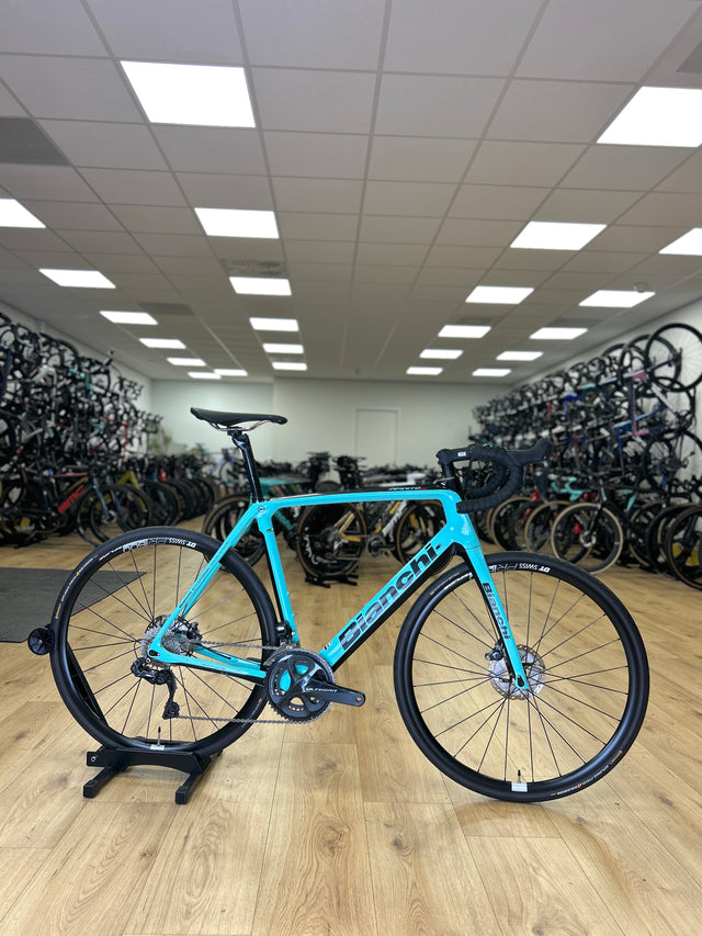 Bianchi Infinito CV Di2 Carbon Racefiets