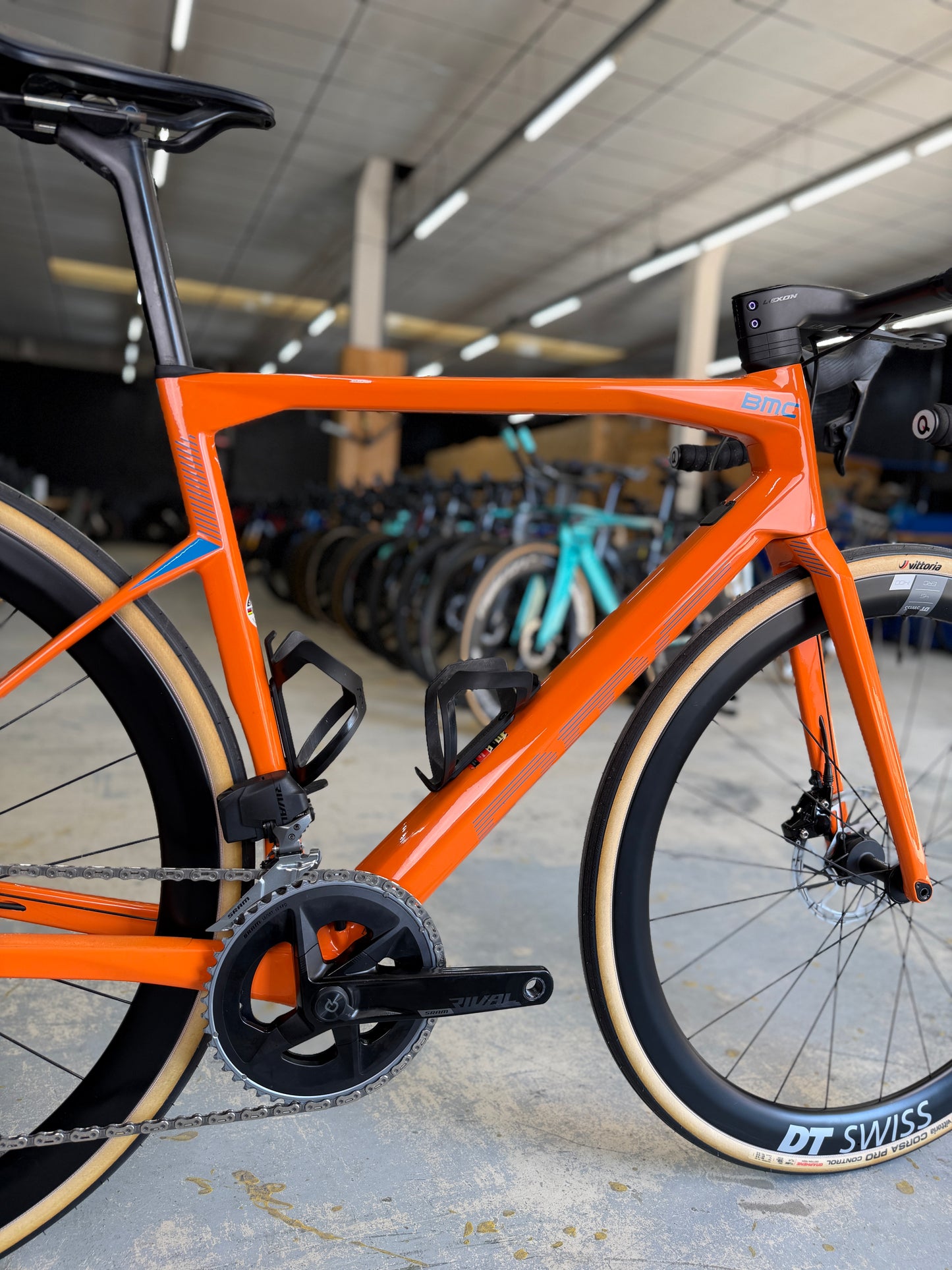 BMC Roadmachine ONE AXS Carbon Racefiets