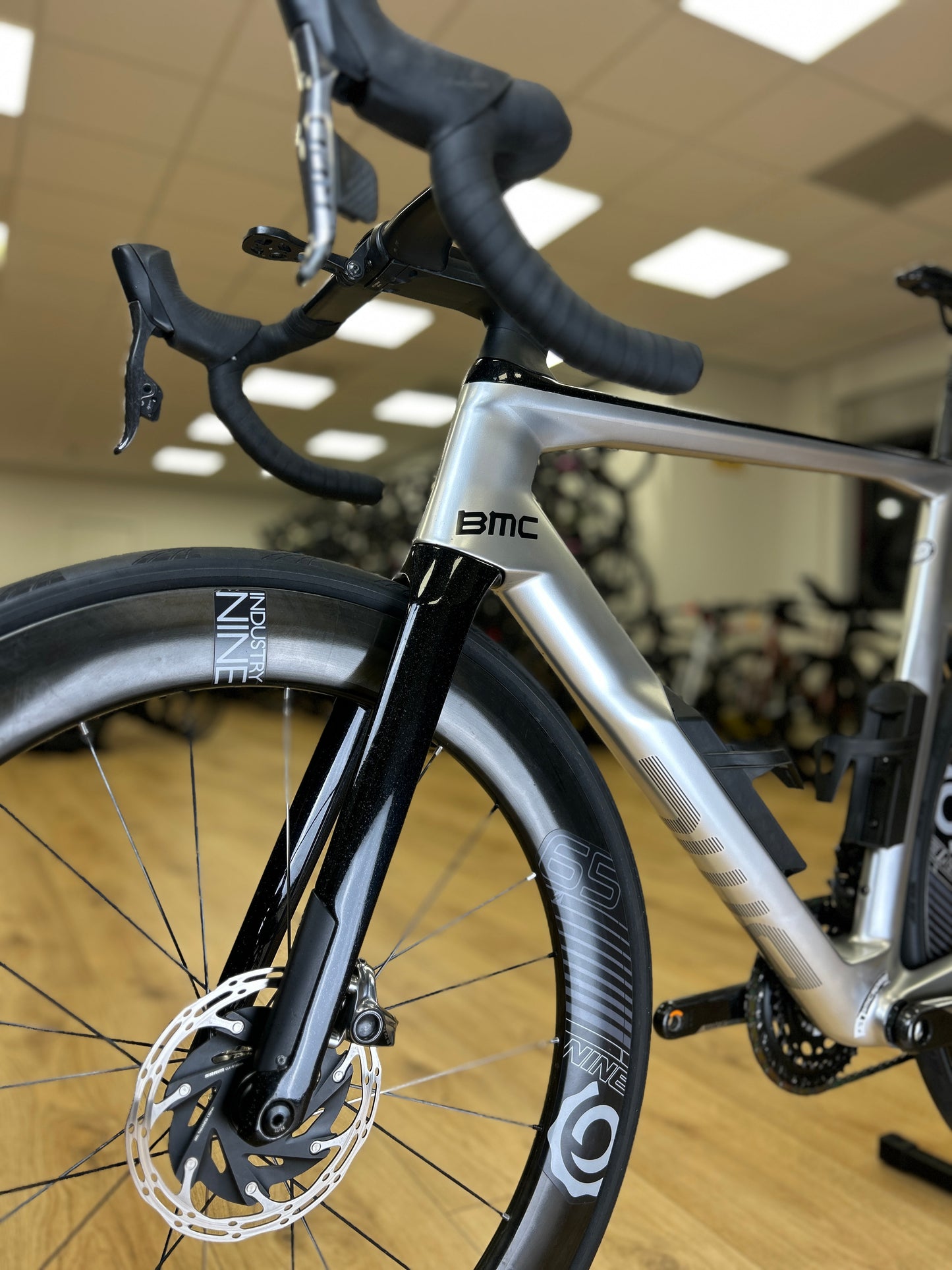 BMC TR01 TimeMachine Red eTap Carbon Racefiets