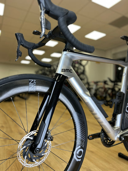 BMC TR01 TimeMachine Red eTap Carbon Racefiets