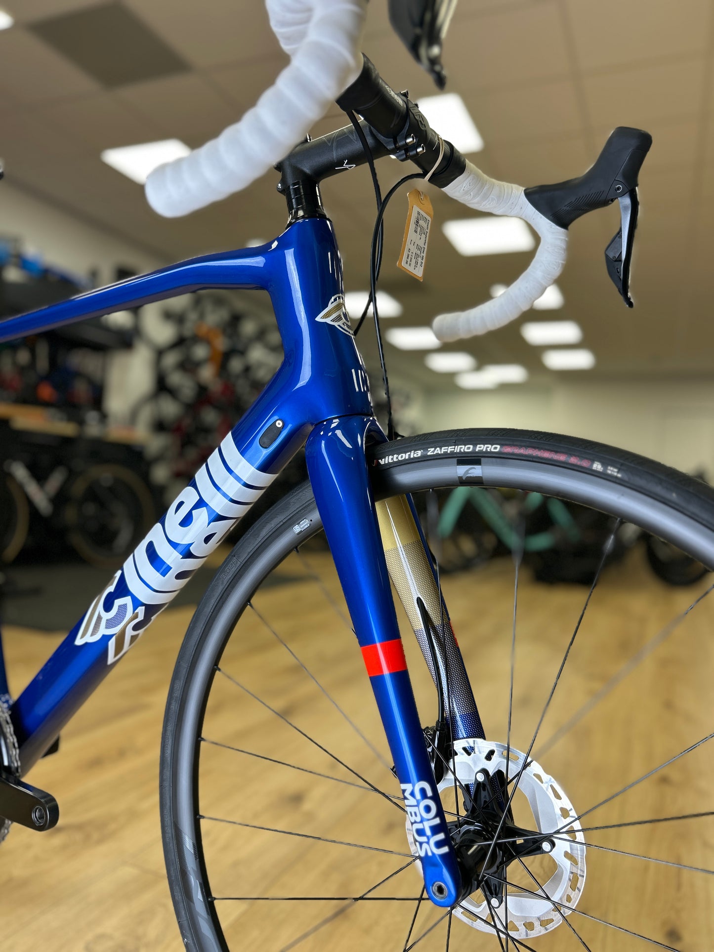 0km Showroom Model Cinelli Superstar Di2 Carbon Racefiets