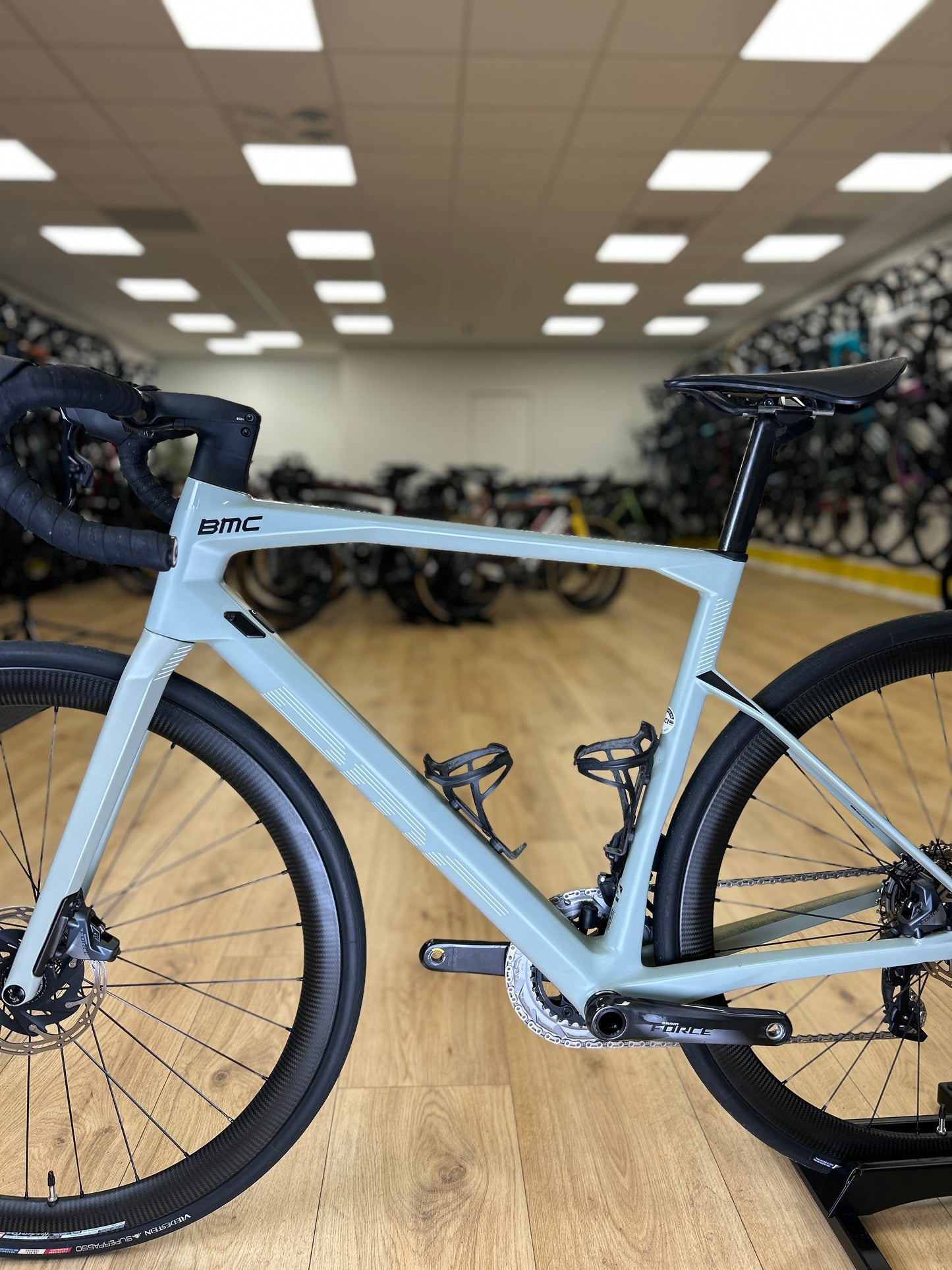 BMC Roadmachine 01 DI2 Carbon Racefiets