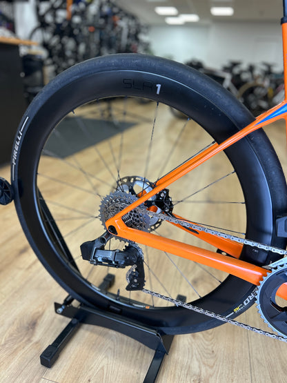 BMC RoadMachine One Carbon Racefiets