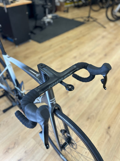 Ridley Fenix ​​SLiC AXS Carbon Road Bike