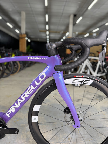 DEMO Pinarello F5 Di2 Carbon Road Bike