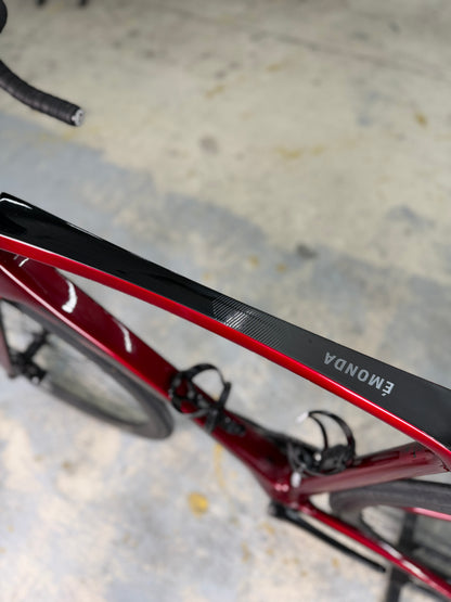 Trek Emonda SL6 Di2 Carbon Road Bike