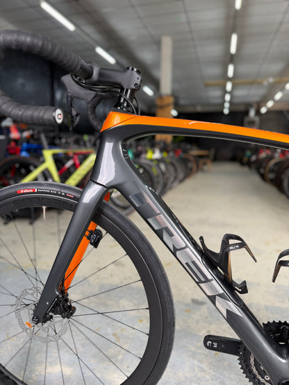 Trek Domane SL7 Di2 Carbon Road Bike