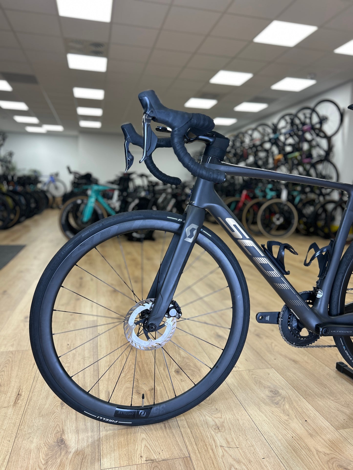 Scott Addict RC15 Di2 Carbon Road Bike