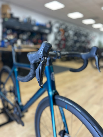 Bianchi Specialissima CV Di2 Carbon Road Bike