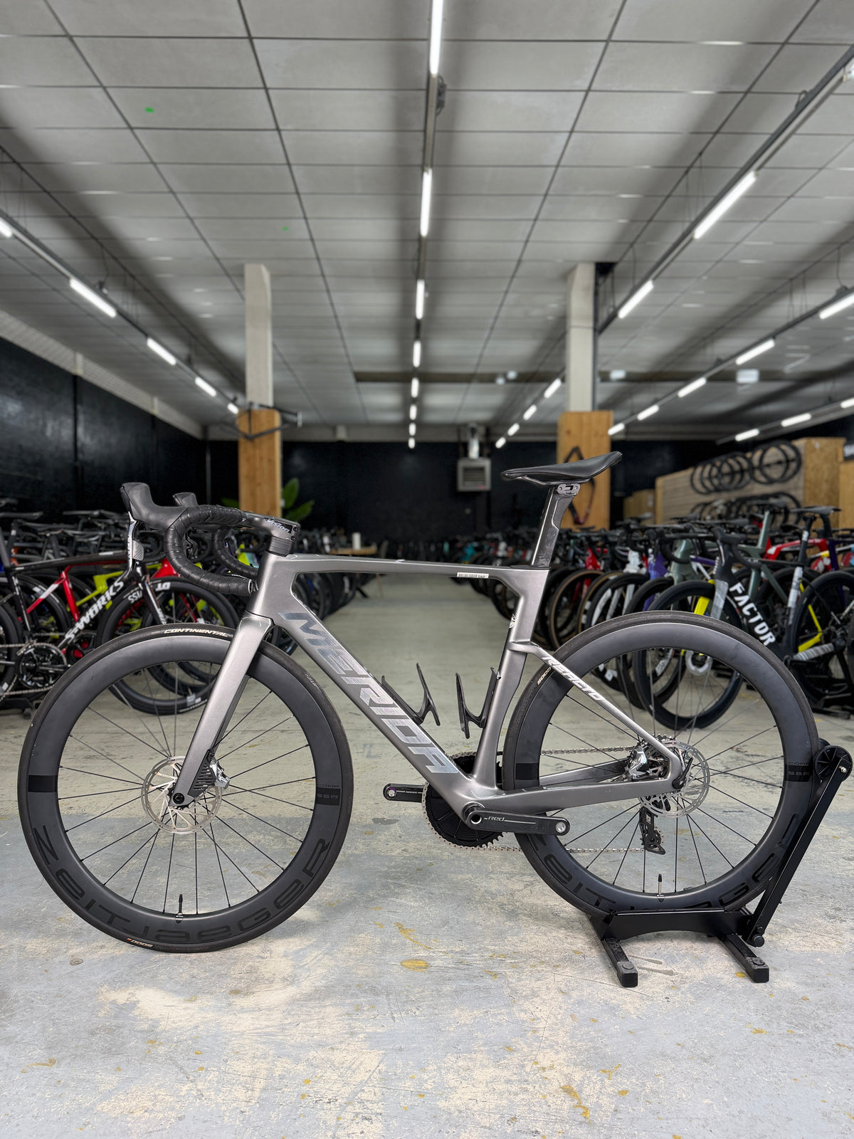 Merida Reacto 9000 SRAM RED eTap Carbon Road Bike