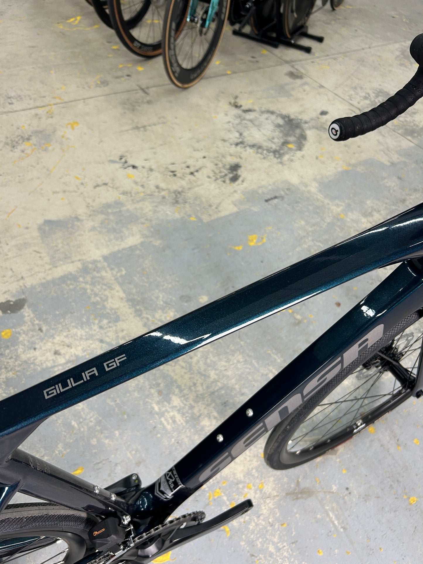 NIEUW Sensa Giulia GF Di2 Carbon Racefiets