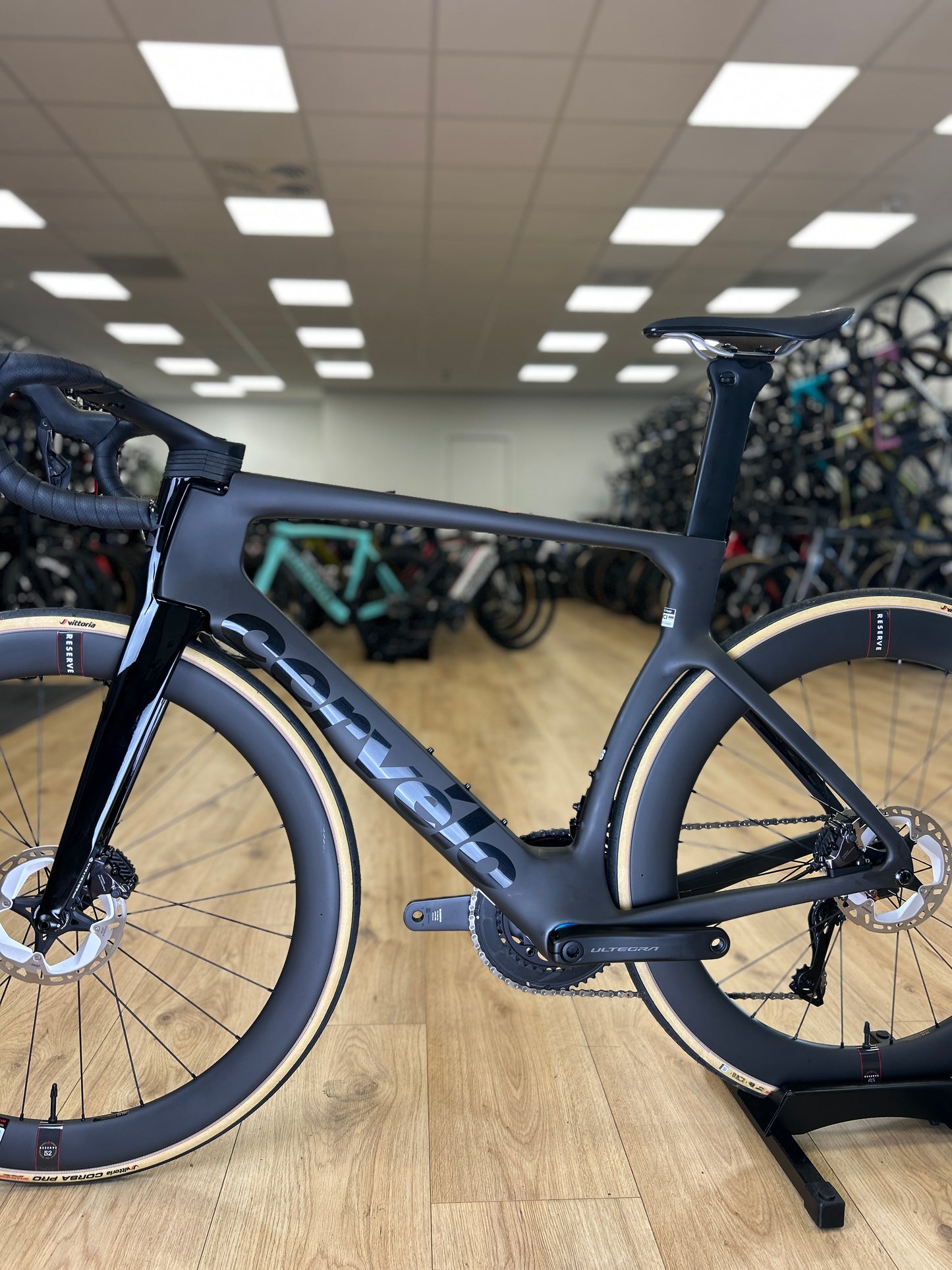 0km Showroom Model Cervélo S5 Di2 Carbon Racefiets