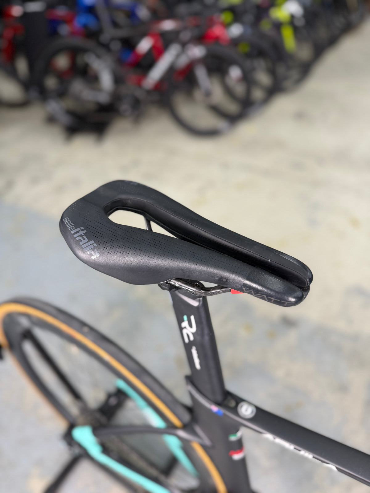 Bianchi Aquila CV Dura Ace Di2 Carbon Racefiets