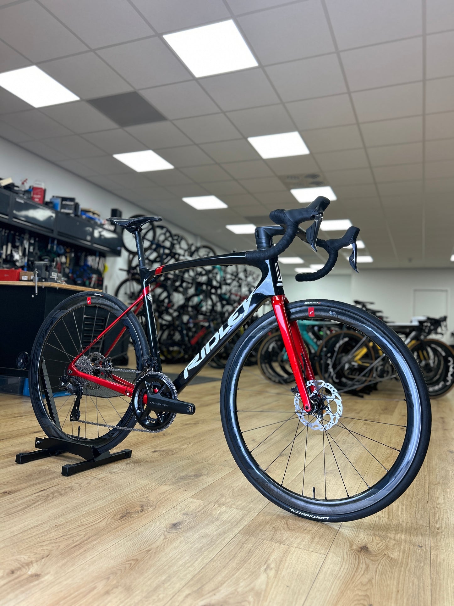 Ridley Fenix SLiC Di2 Carbon Racefiets