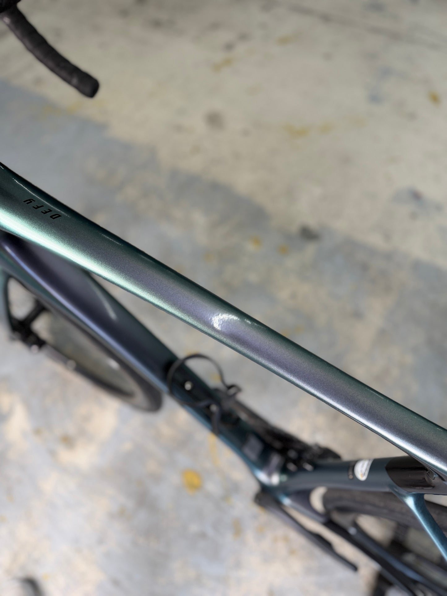 Giant Defy Advanced Pro 1 Di2 Carbon Road Bike