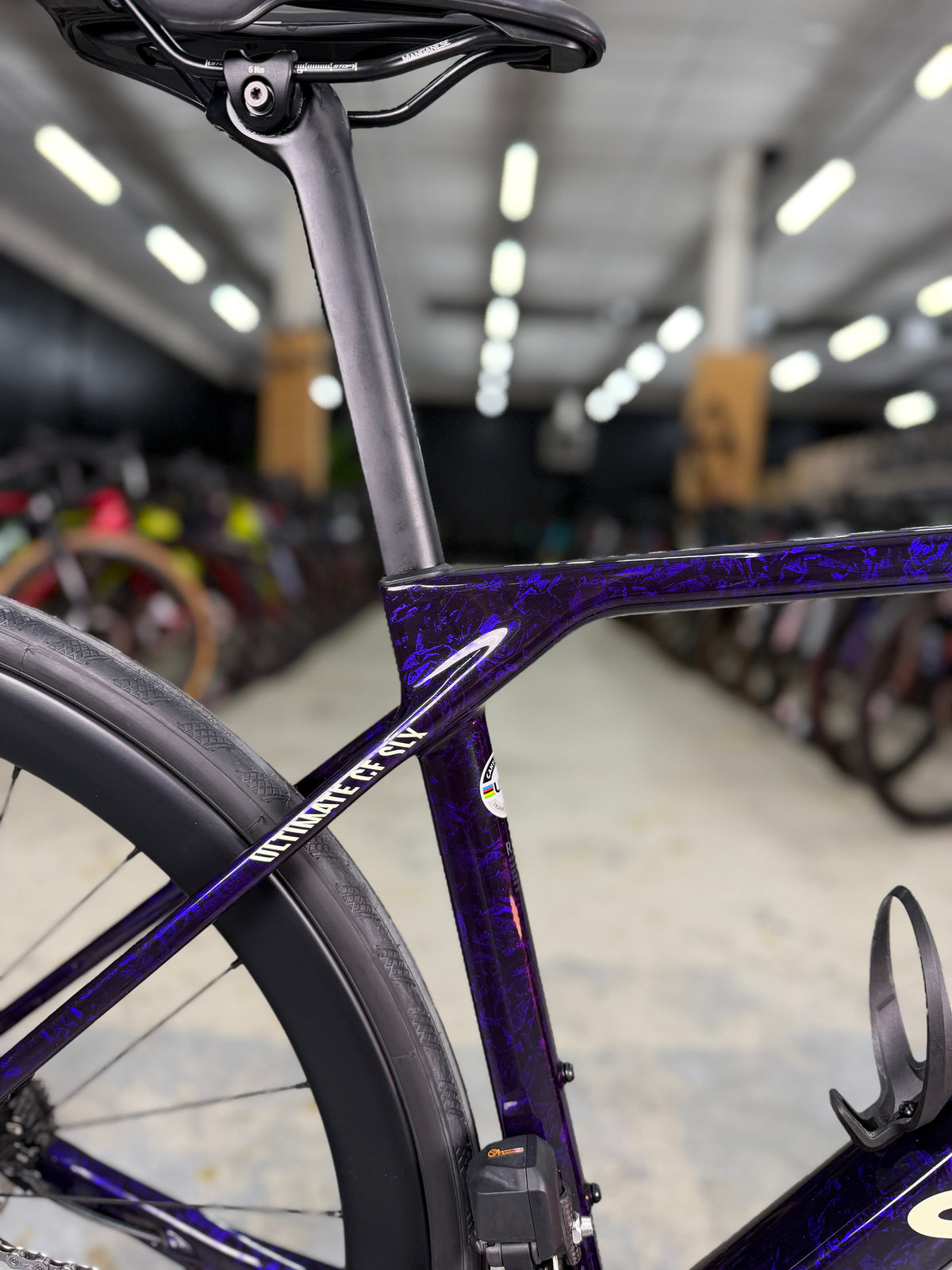 1000km Canyon Ultimate CF SLX Di2 Carbon Racefiets