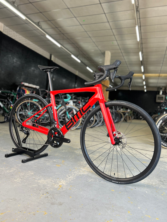 NEW BMC Teammachine SLR Di2 Carbon Road Bike