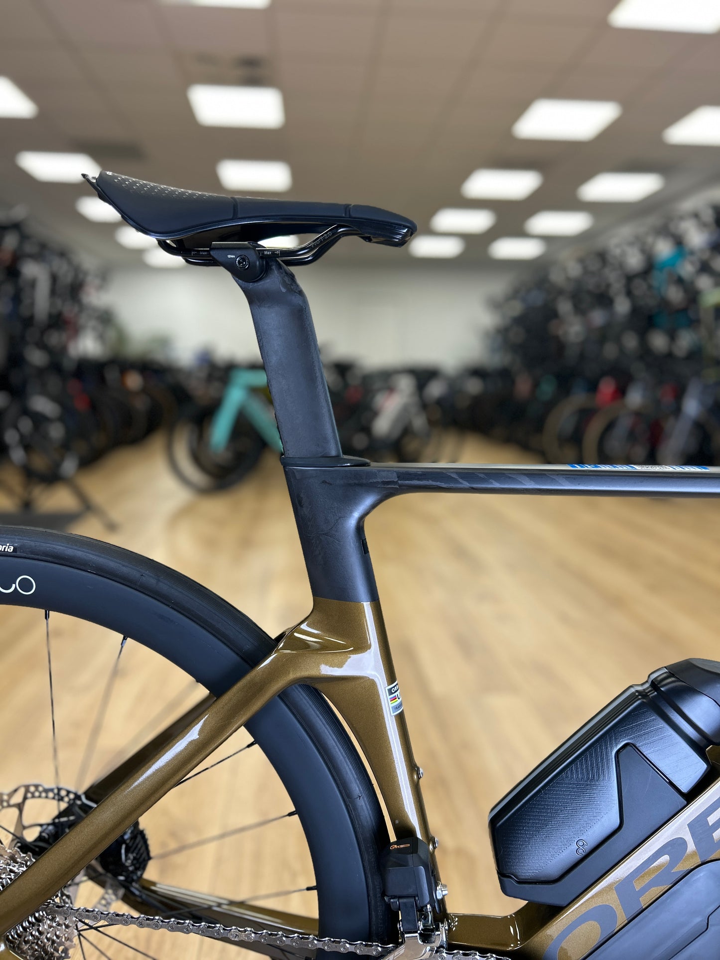 0km Showroom Model Orbea Orca Aero M30iLTD Di2 Carbon Racefiets