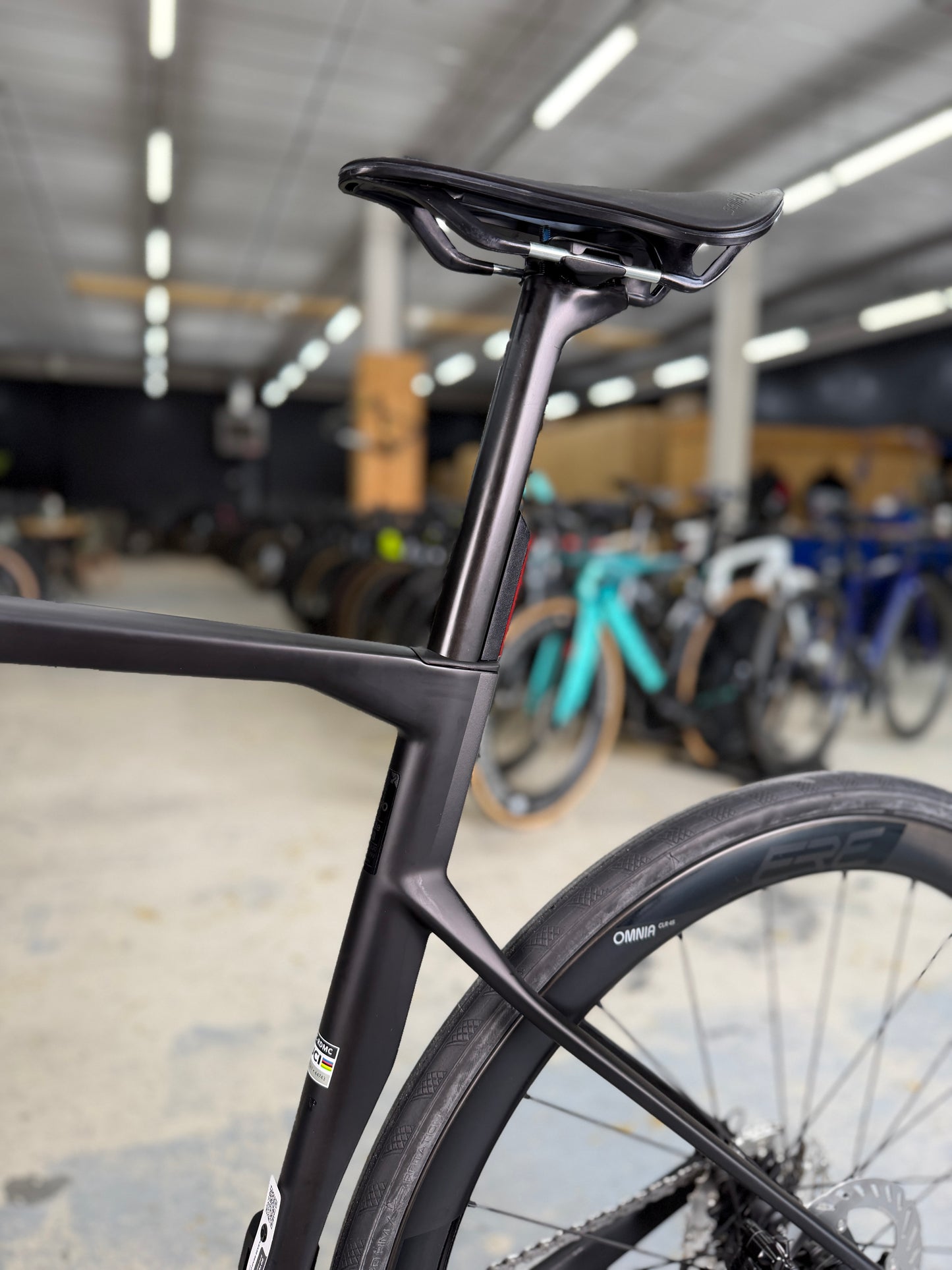 NIEUW BMC Roadmachine Di2 Carbon Racefiets