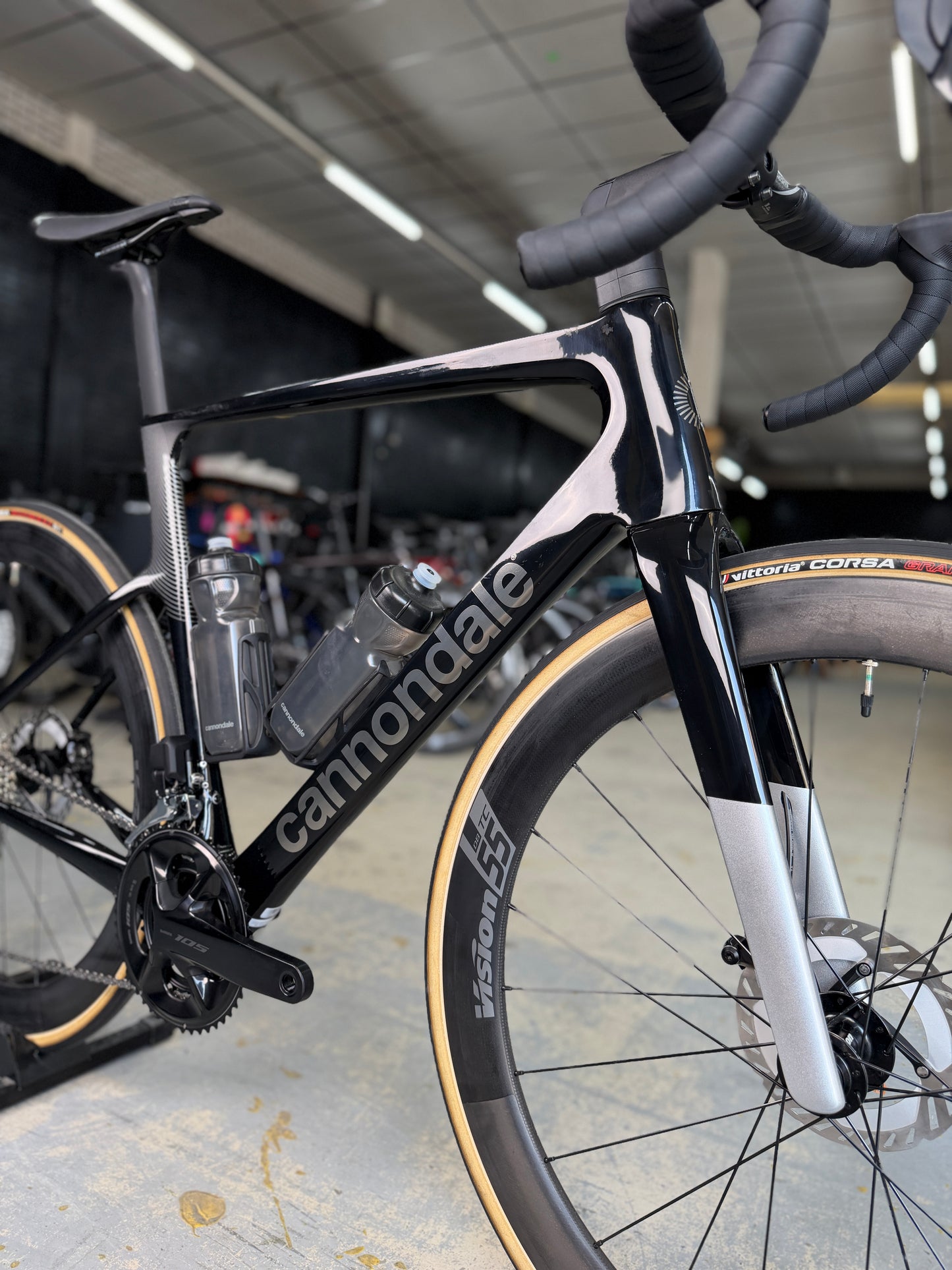 SHOWROOM Cannondale SuperSix EVO 3 Di2 Carbon Racefiets