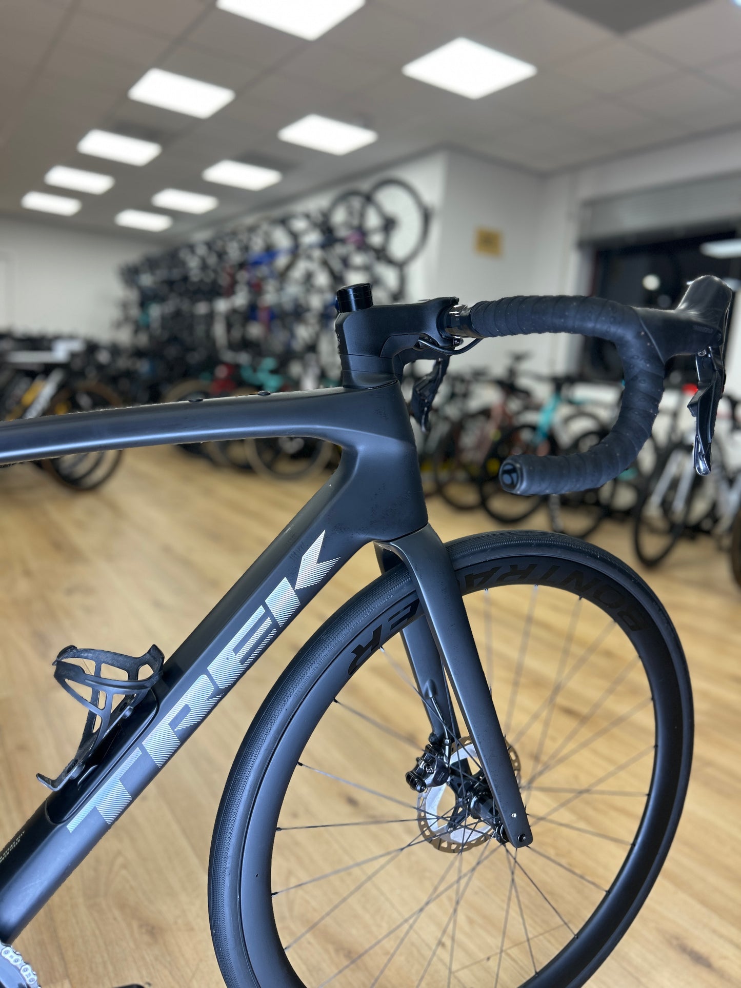 Trek Domane SLR7 Di2 Carbon Racefiets