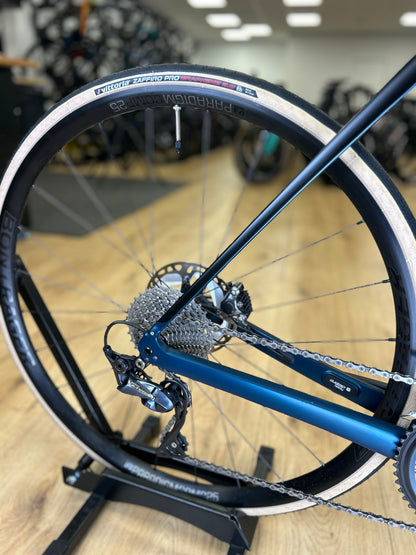 Trek Domane SL6 Disc Carbon Road Bike