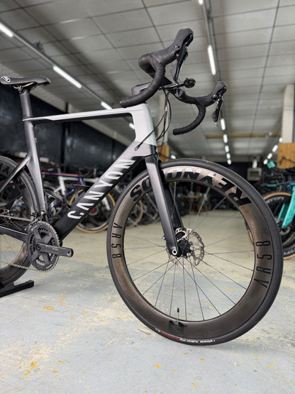 Canyon Aeroad Carbon Racefiets