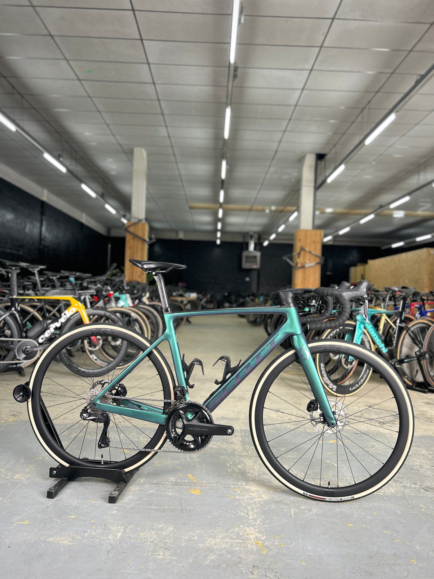 Scott Addict RC15 Di2 Carbon Road Bike