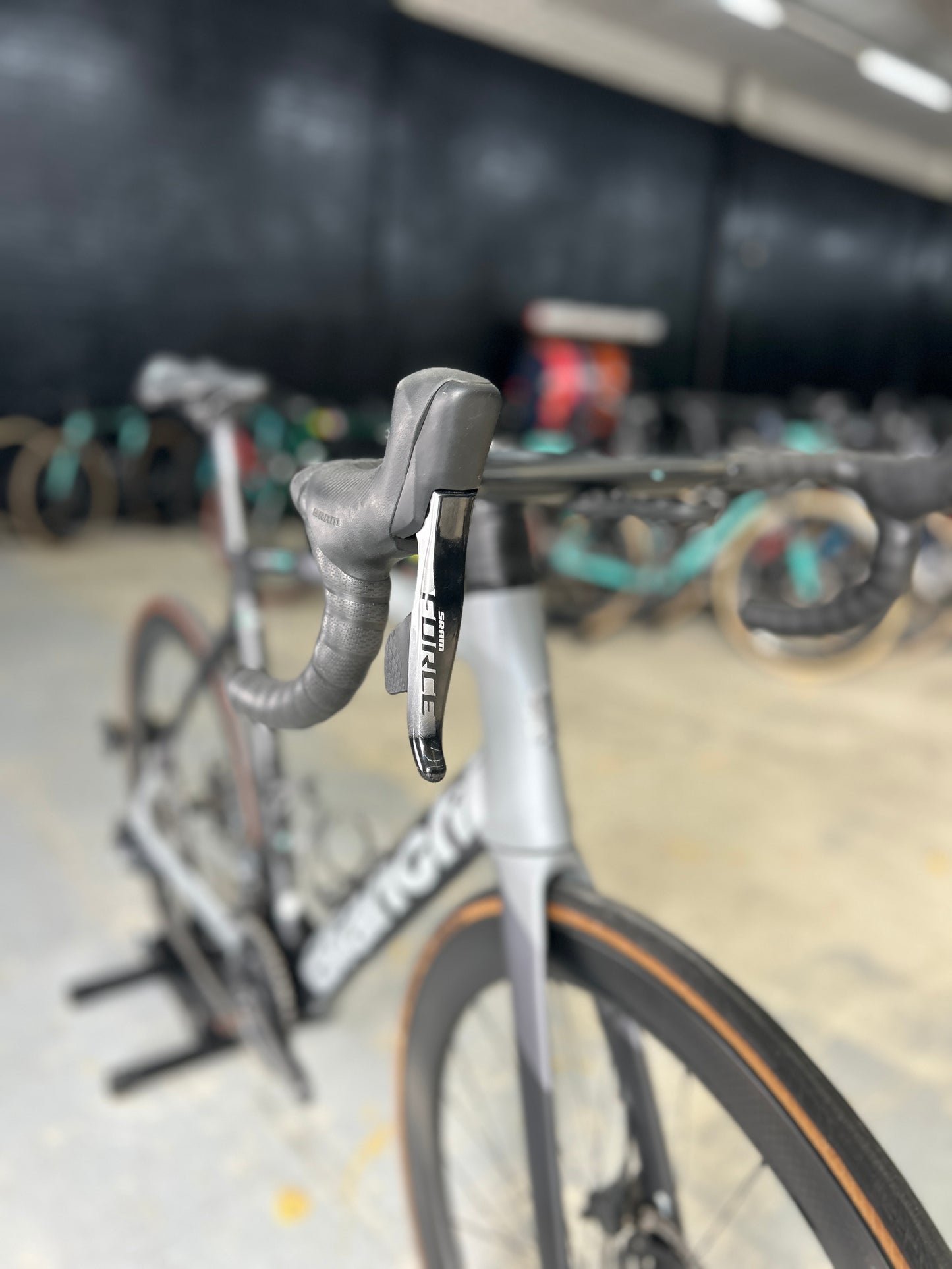 Bianchi Oltre XR4 AXS Carbon Road Bike