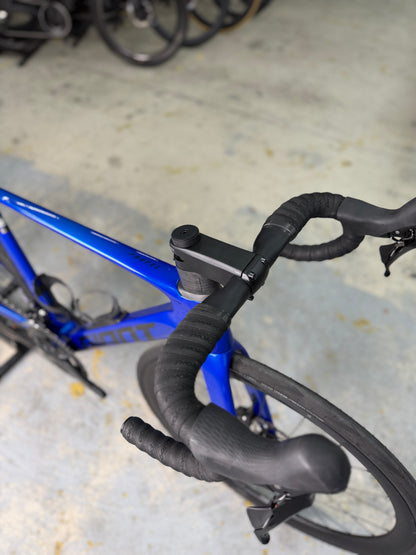 Giant Propel Advanced 2 Carbon Road Bike