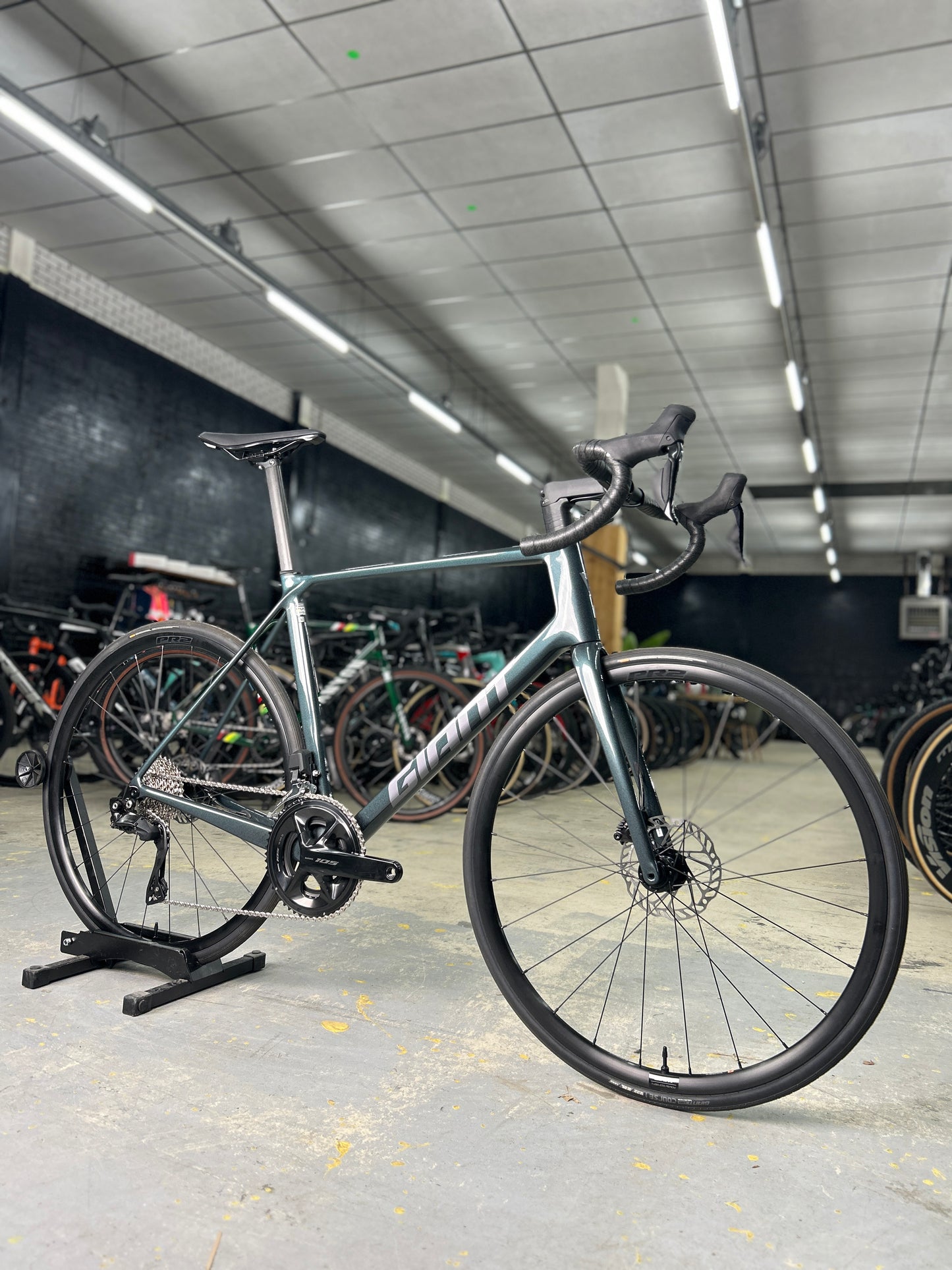 NIEUW Giant TCR Advanced Di2 Carbon Racefiets