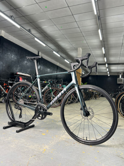 NIEUW Giant TCR Advanced Di2 Carbon Racefiets